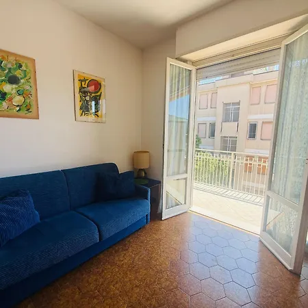 Terrazza Vittoria Centro Paese Parcheggio شقة Marina dʼAndora