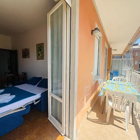 شقة Terrazza Vittoria Centro Paese Parcheggio