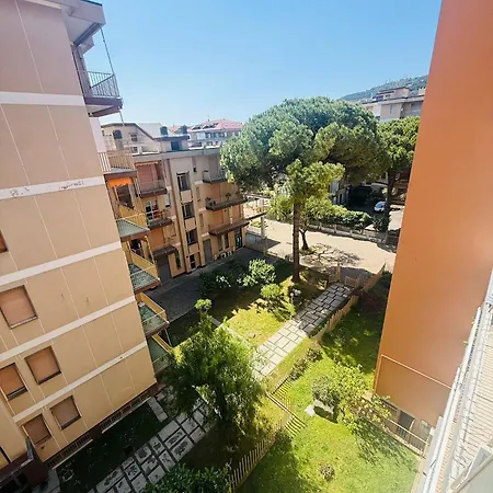 شقة Terrazza Vittoria Centro Paese Parcheggio *